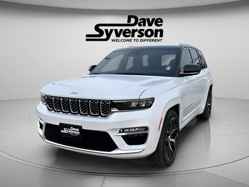 Used 2024 Jeep Grand Cherokee Summit AWD/4WD image 1