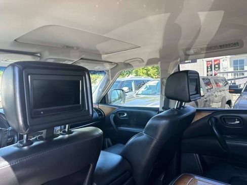 Used 2014 INFINITI QX80 4WD w/ Theater Package image 13