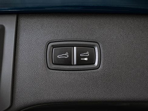 New 2026 Porsche Cayenne AWD/4WD image 21