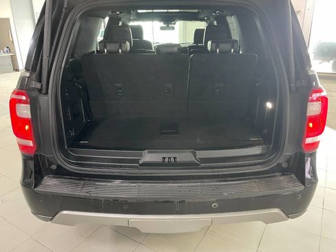 Used 2020 Ford Expedition XLT w/ Equipment Group 202A image 7