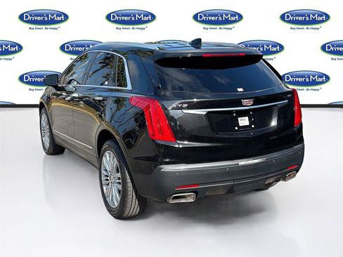 Used 2017 Cadillac XT5 Premium Luxury w/ Driver Assist Package image 5