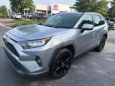 Used 2019 Toyota RAV4 XLE Premium w/ Advanced Technology Package FWD image 1