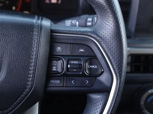 Certified 2025 Toyota 4Runner SR5 image 12