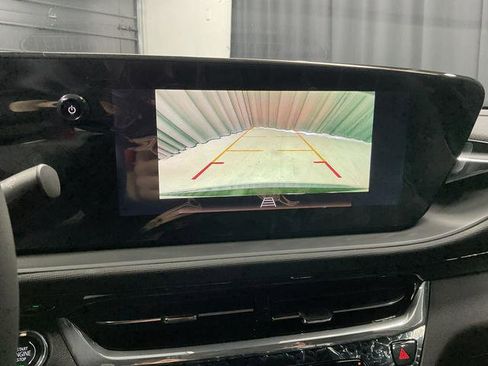 New 2025 Buick Envista Avenir image 25