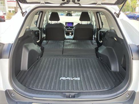 Certified 2025 Toyota RAV4 XLE AWD/4WD image 25
