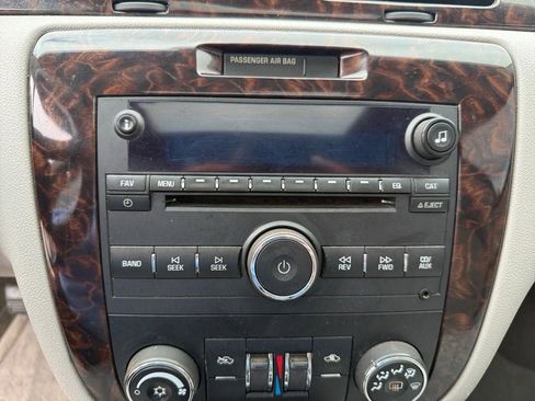 Used 2012 Chevrolet Impala LT w/ LT Sunroof Package FWD image 25