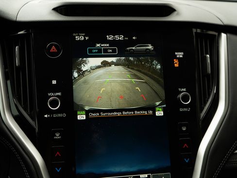 Used 2023 Subaru Outback Limited image 30