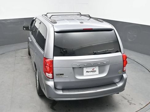 Used 2018 Dodge Grand Caravan SXT FWD image 28
