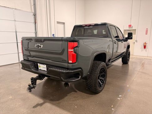 Used 2025 Chevrolet Silverado 2500 LTZ w/ Trail Boss Package image 5
