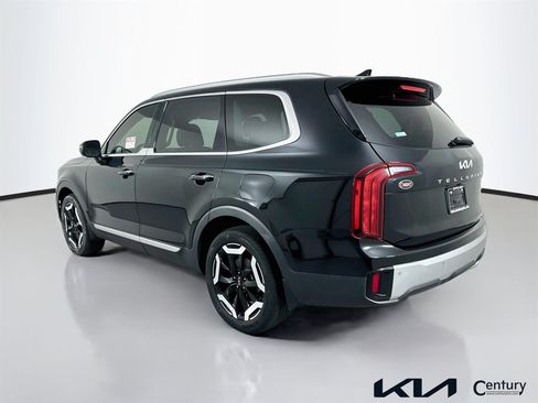 Certified 2024 Kia Telluride S w/ S Sunroof Package FWD image 7