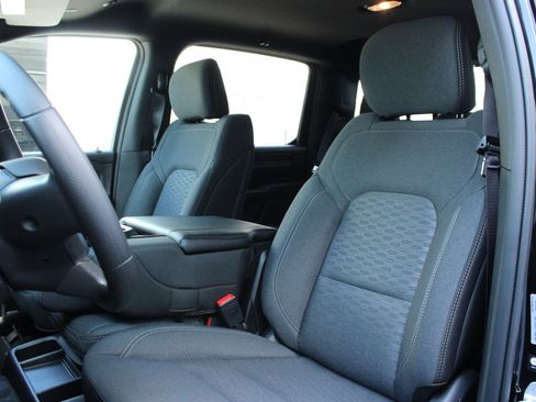 New 2026 RAM 1500 Warlock AWD/4WD image 18