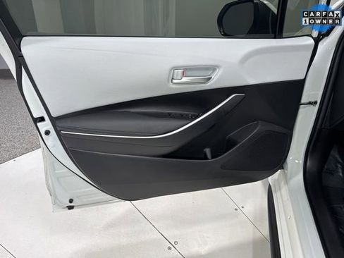 Used 2022 Toyota Corolla SE image 6