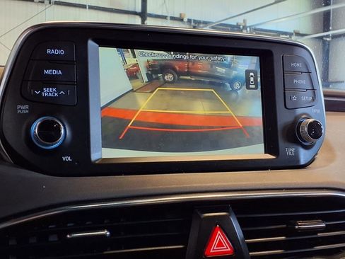 Used 2019 Hyundai Santa Fe Limited image 23