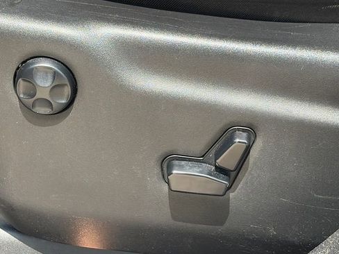 Used 2020 Jeep Grand Cherokee Limited X image 18