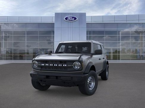 New 2025 Ford Bronco Base image 2