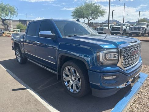 Used 2017 GMC Sierra 1500 Denali w/ Denali Ultimate Package AWD/4WD image 25