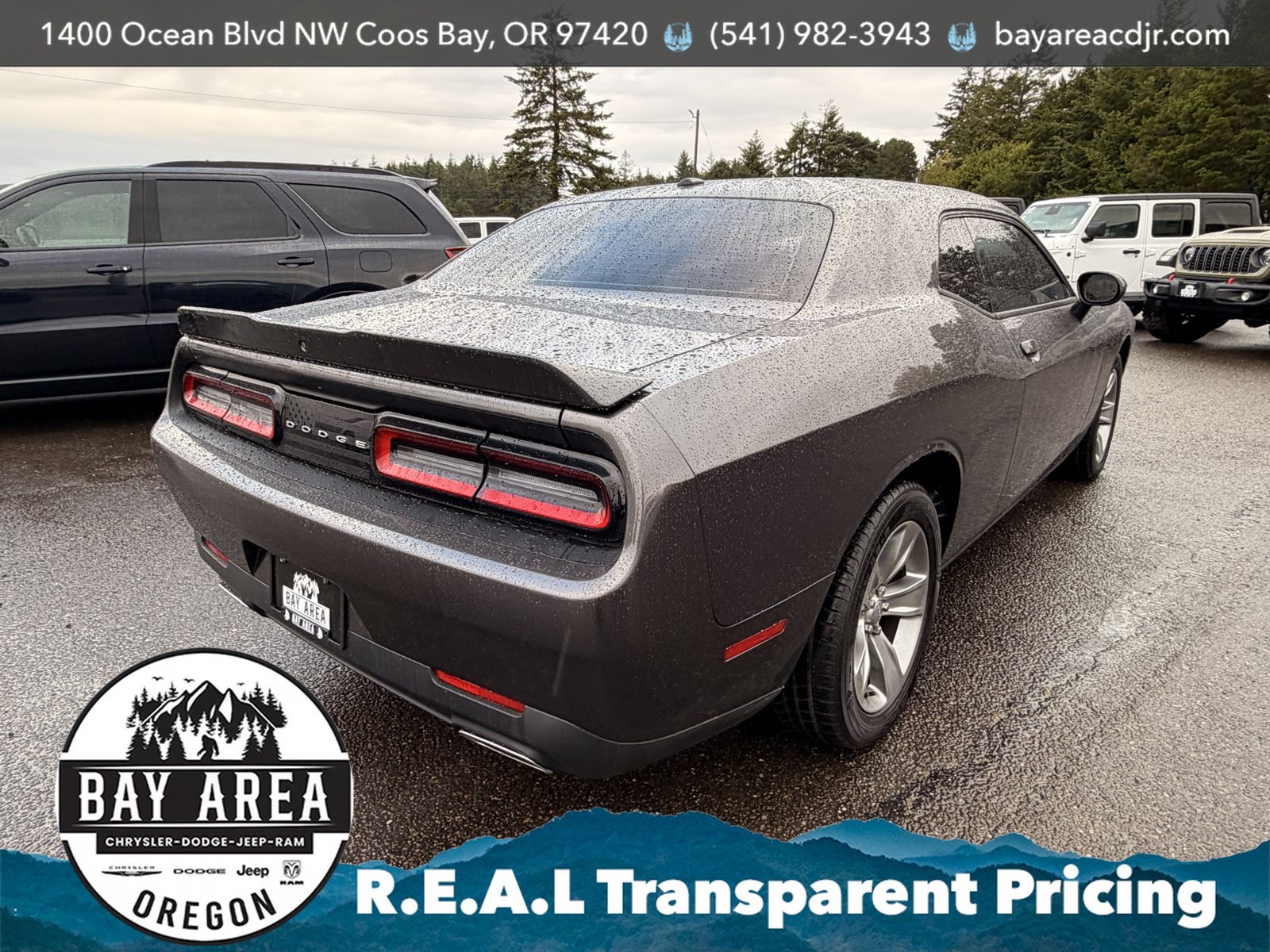 Used 2021 Dodge Challenger SXT RWD image 5