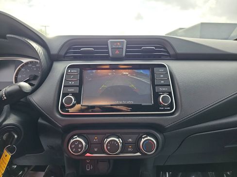 Used 2024 Nissan Versa S image 23