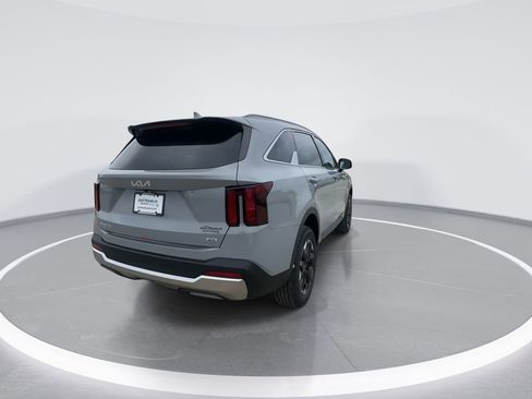 New 2026 Kia Sorento S image 8