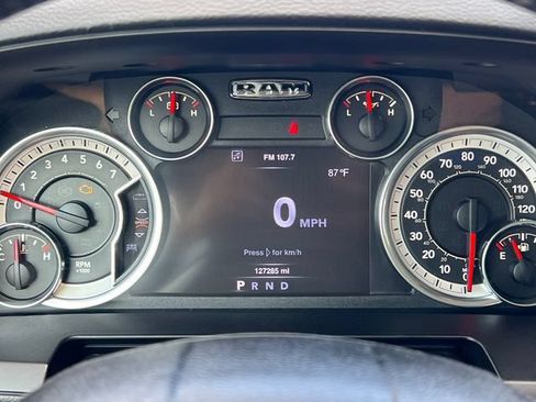 Used 2016 RAM 1500 Laramie AWD/4WD image 19