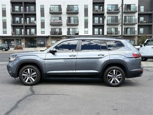Used 2022 Volkswagen Atlas SE AWD/4WD image 4
