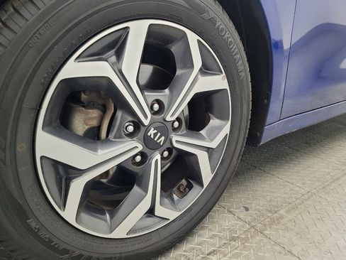 Used 2019 Kia Forte LXS image 31