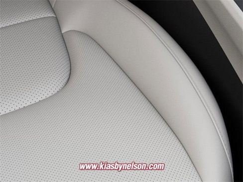New 2026 Kia Sportage EX image 24