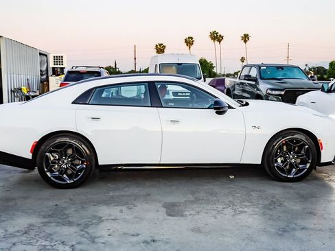 New 2026 Dodge Charger R/T AWD/4WD image 13