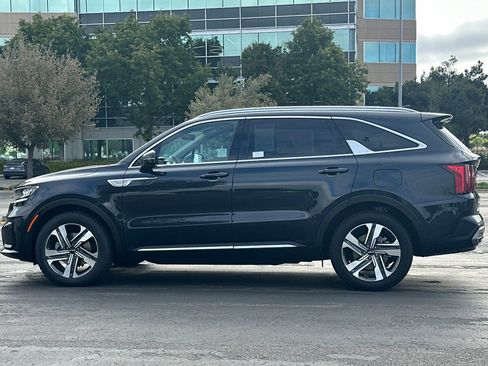 Certified 2023 Kia Sorento EX AWD/4WD image 8