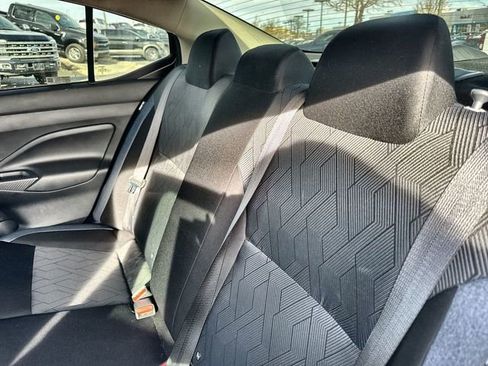 Used 2024 Nissan Versa SV w/ Trunk Package image 18