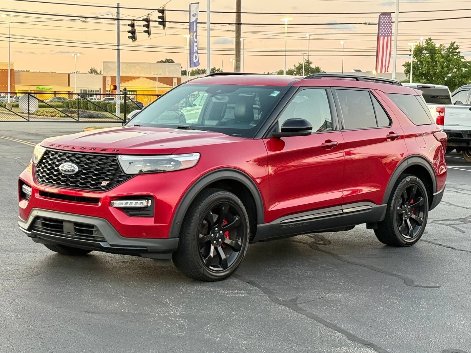 Used 2020 Ford Explorer ST w/ ST Street Pack AWD/4WD image 8