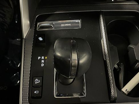 Used 2024 MAZDA CX-90 Plug-In Hybrid w/ Premium Plus image 32