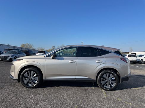 Used 2025 Nissan Murano SL image 19