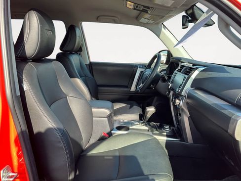 Used 2024 Toyota 4Runner TRD Sport image 12