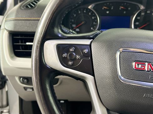 Used 2021 GMC Terrain SLE w/ Driver Convenience Package image 18