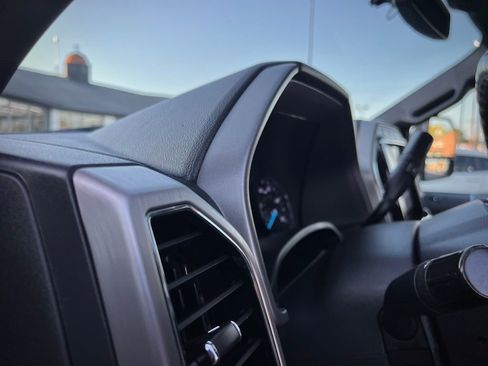 Used 2022 Ford F250 Platinum w/ FX4 Off-Road Package image 44