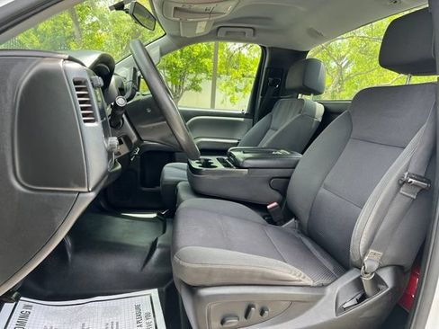Used 2018 GMC Sierra 1500 2WD Regular Cab image 12