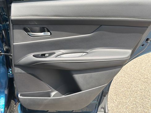 Used 2025 Nissan Murano SL w/ Cargo Package AWD/4WD image 16