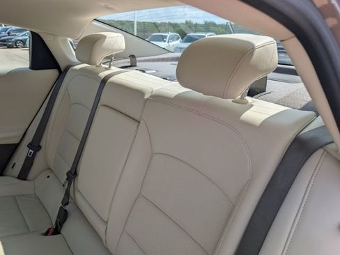 Used 2024 Chevrolet Malibu LT FWD image 27