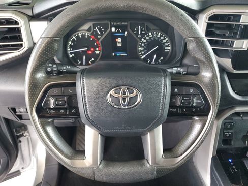 Used 2022 Toyota Tundra SR5 w/ SR5 Convenience Package RWD image 21