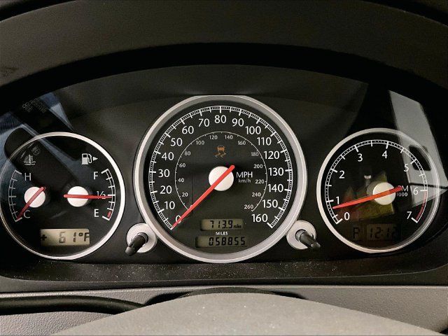 Used 2005 Chrysler Crossfire Limited RWD image 19