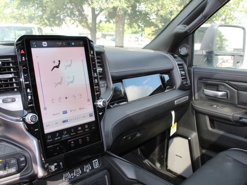 New 2025 RAM 2500 Power Wagon image 17