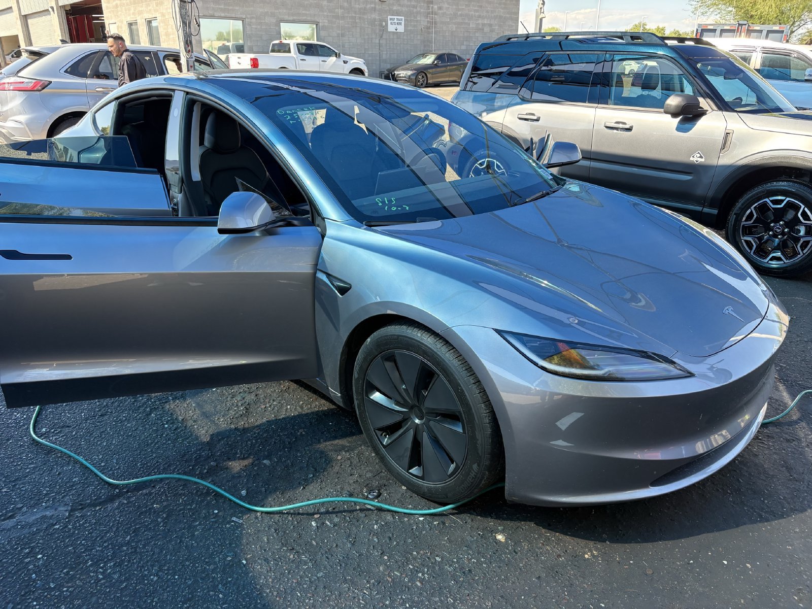 Used 2025 Tesla Model 3 Long Range AWD/4WD image 3