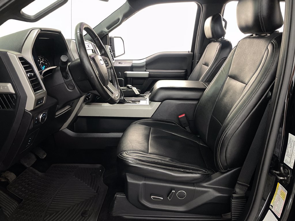 Used 2017 Ford F150 Lariat w/ Equipment Group 502A Luxury AWD/4WD image 8