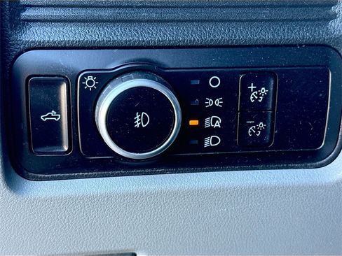 Used 2023 Ford F350 XLT w/ FX4 Off-Road Package image 12