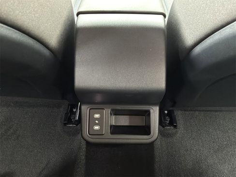 New 2025 Kia K4 LXS image 14