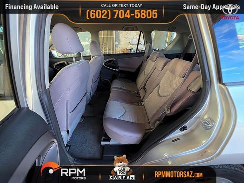 Used 2007 Toyota RAV4 2WD V6 w/ 3rd Row image 10