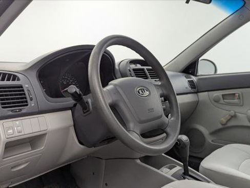 Used 2009 Kia Spectra LX FWD image 19