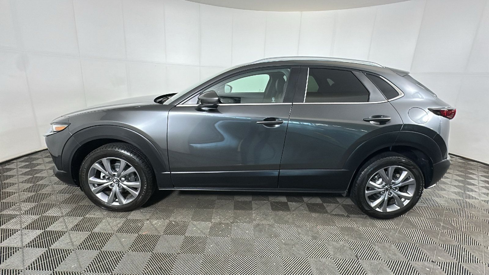 Used 2023 MAZDA CX-30 AWD 2.5 S w/ Preferred Package image 6