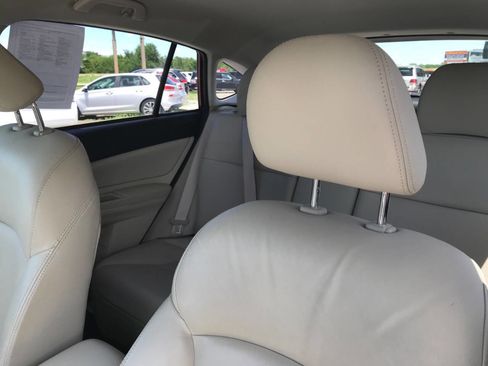 Used 2014 Subaru Crosstrek 2.0i Limited w/ Popular Package #1 image 6